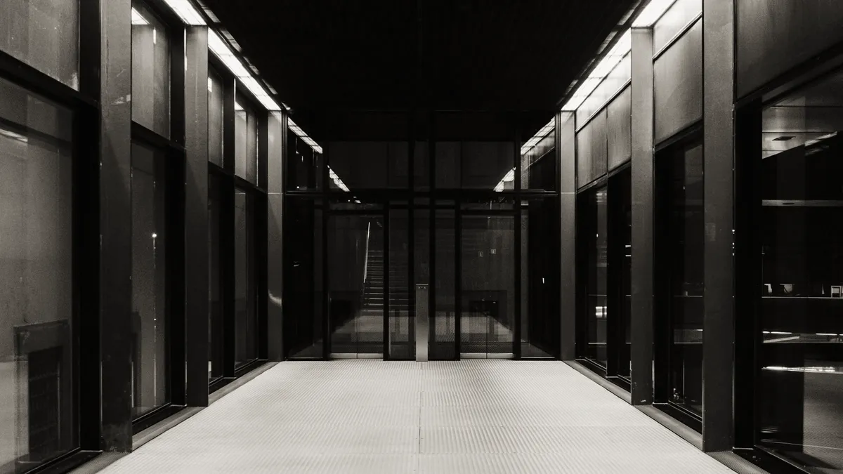 Architecture Serverless : Guide complet Lambda, Azure Functions, Cloud Functions